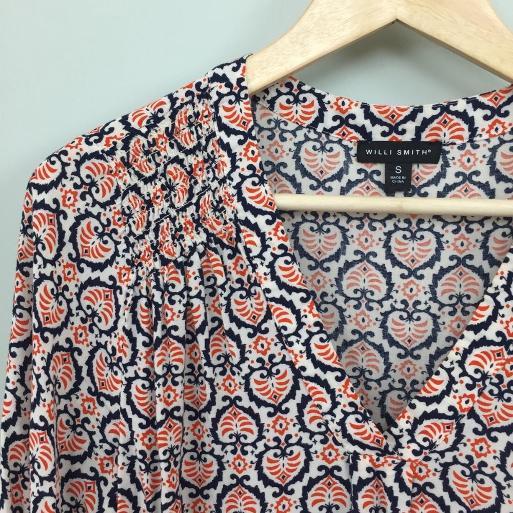 Will Smith V neck Blouse Top  Size Small